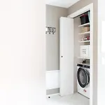 Center - Free Parking, Netflix And Wifi Apartman