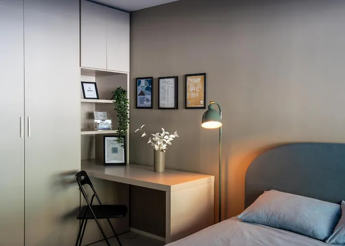 Center - Free Parking, Netflix And Wifi * ロカルノ